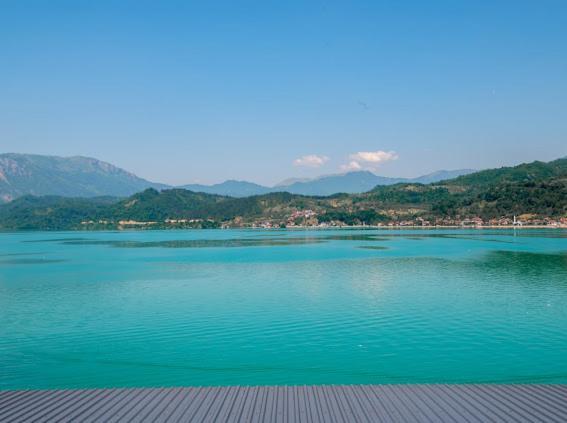 Apartmani Jezero コニツ エクステリア 写真
